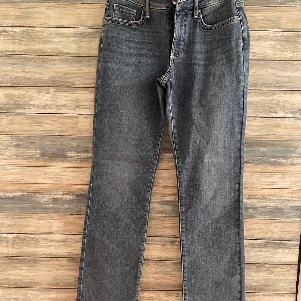 NYDJ Size 0P NWT jeans